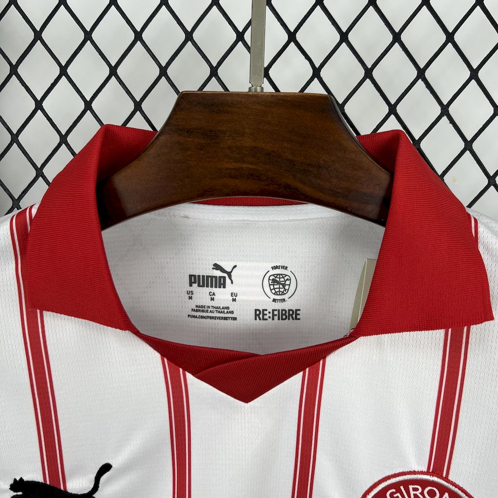 Camiseta local del Girona 2025/26