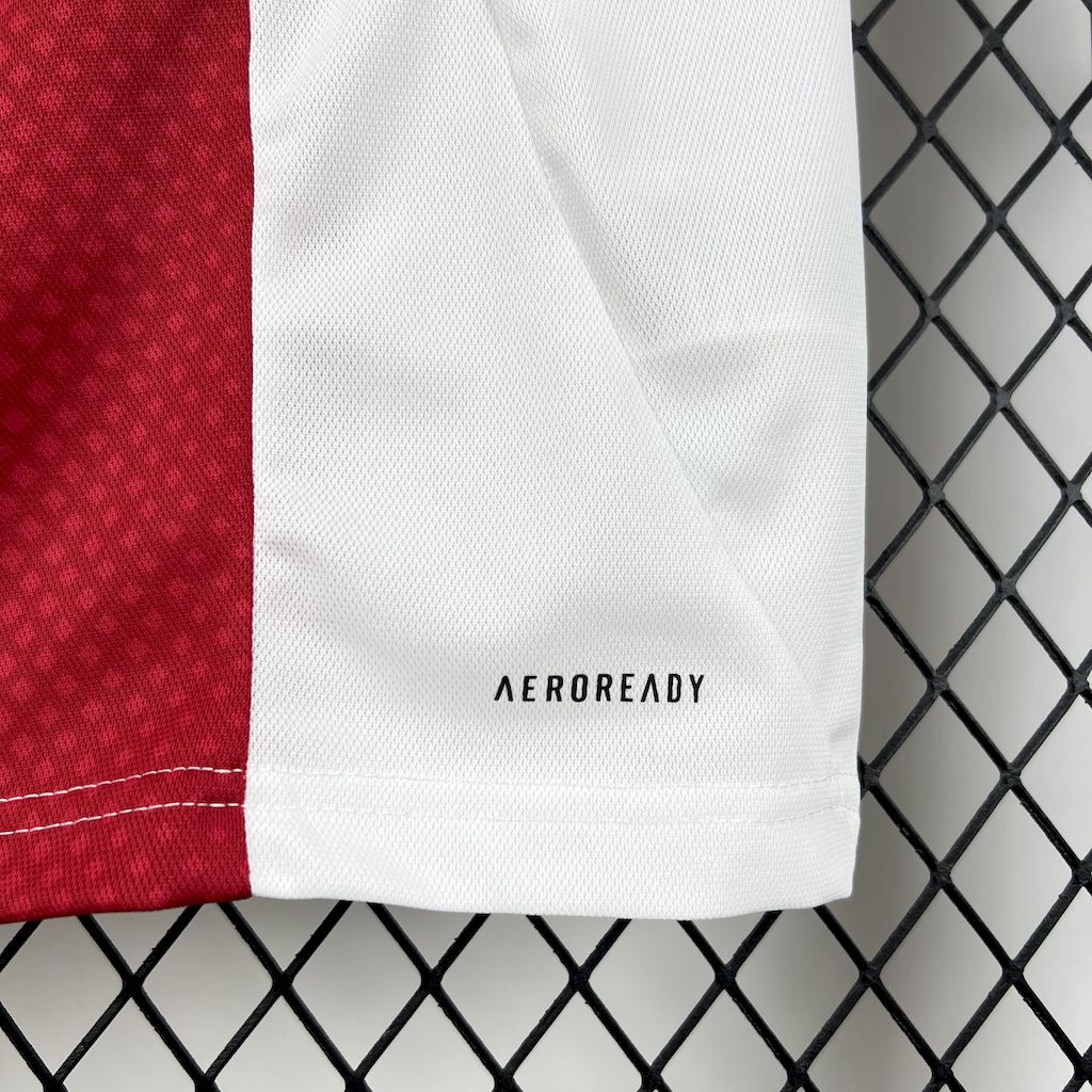 Camiseta local del Ajax 2025/26