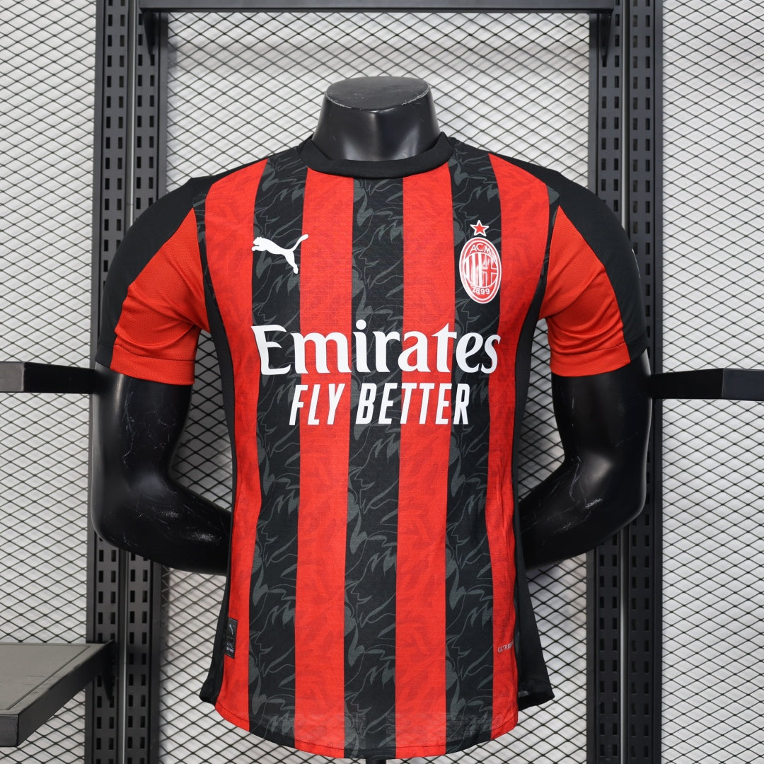 Camiseta de jugador del AC Milan para la temporada 25/26 (local)