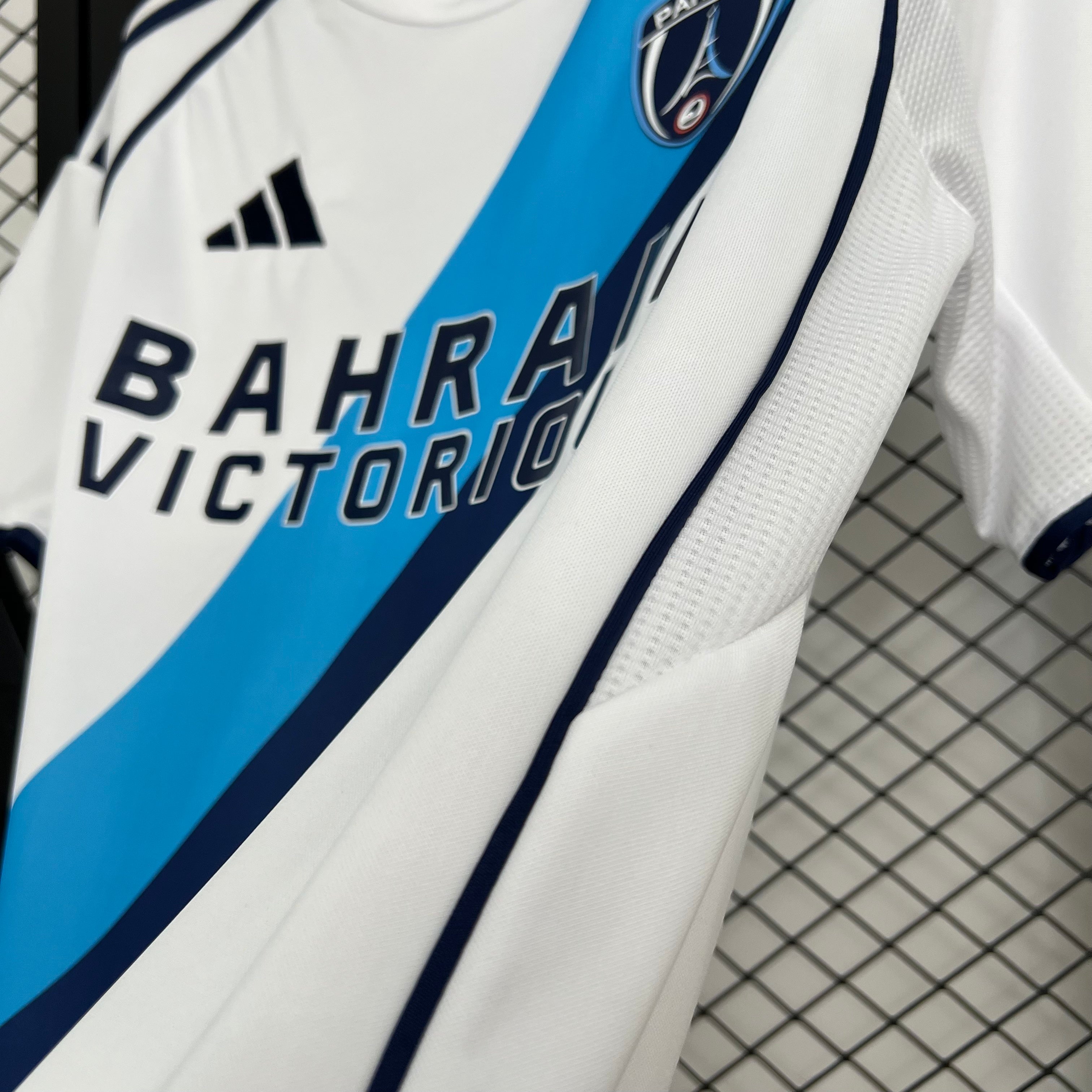 Camiseta visitante del Paris FC 2025/26