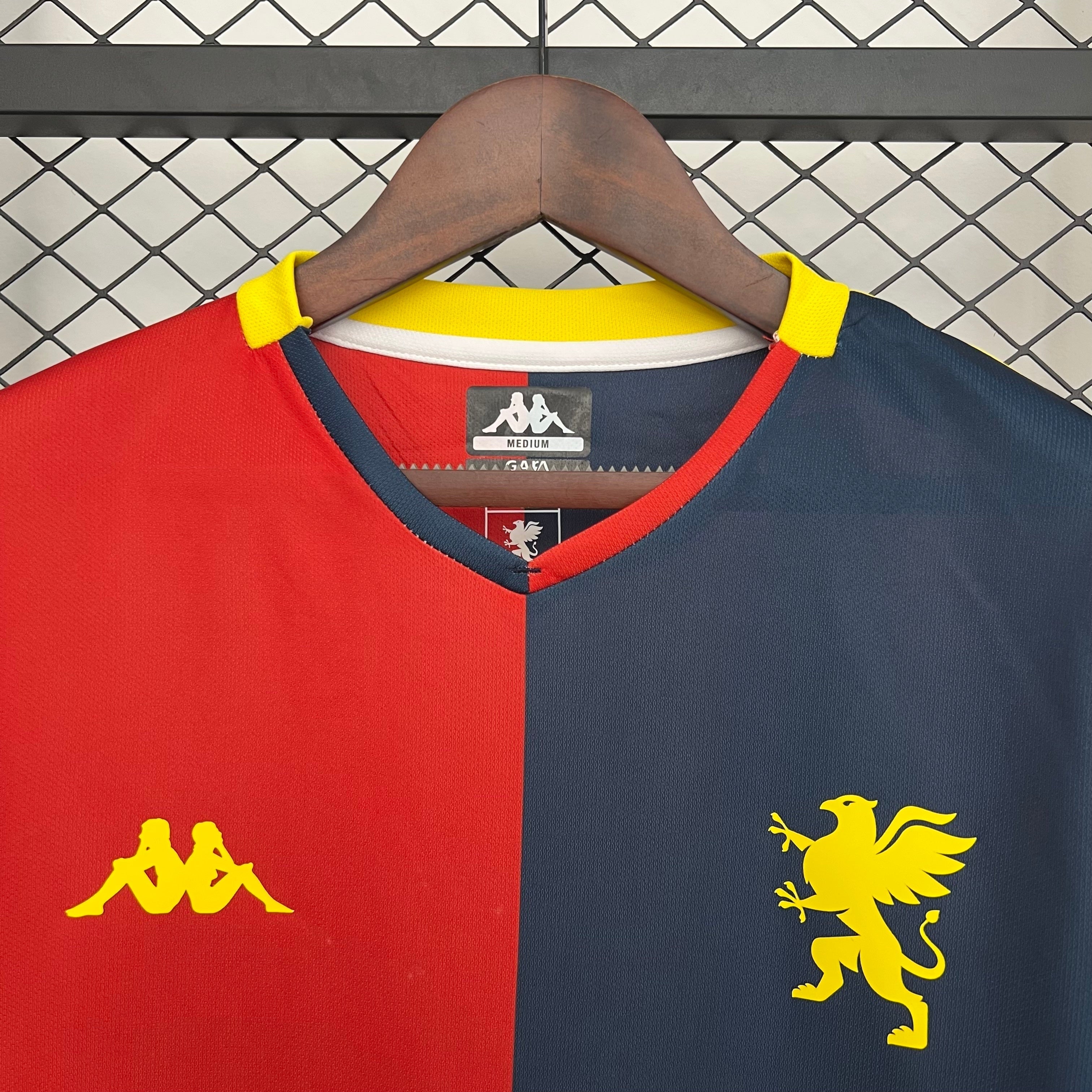 Camiseta local del Génova 2025/26