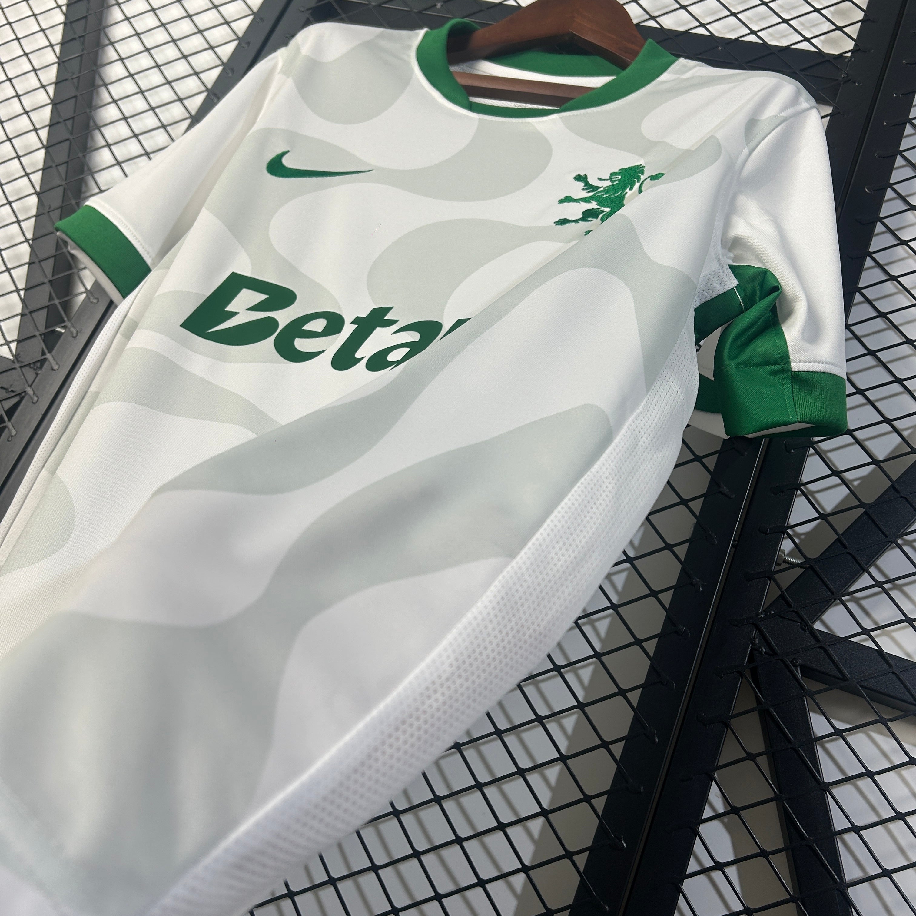 Camiseta de visitante del Sporting CP 2025/26
