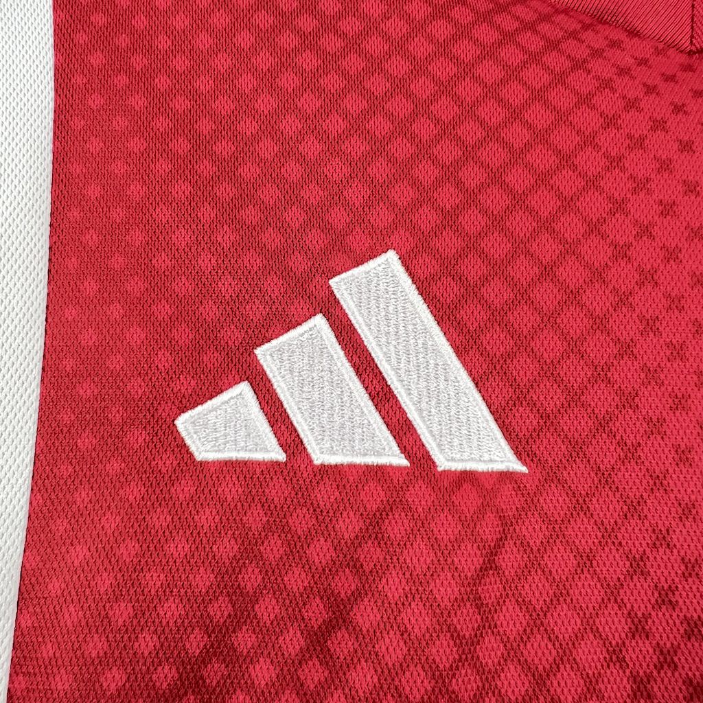 Camiseta local del Ajax 2025/26