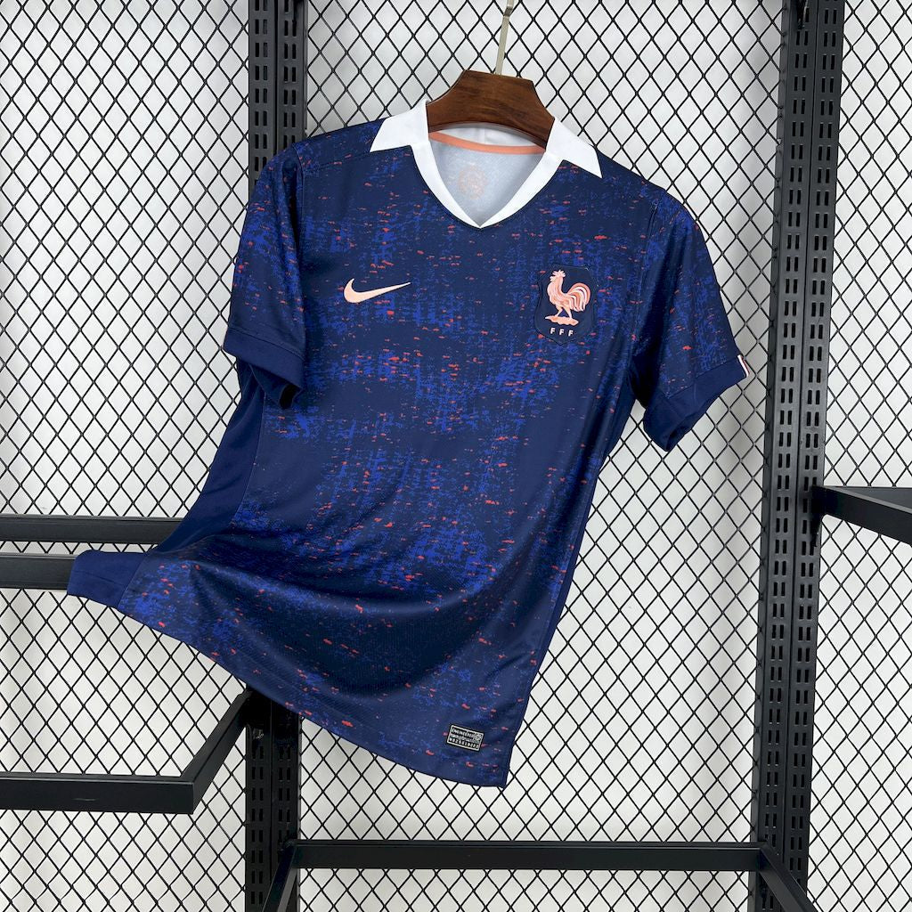 Camiseta de local de la selección nacional femenina de Francia 2025/26