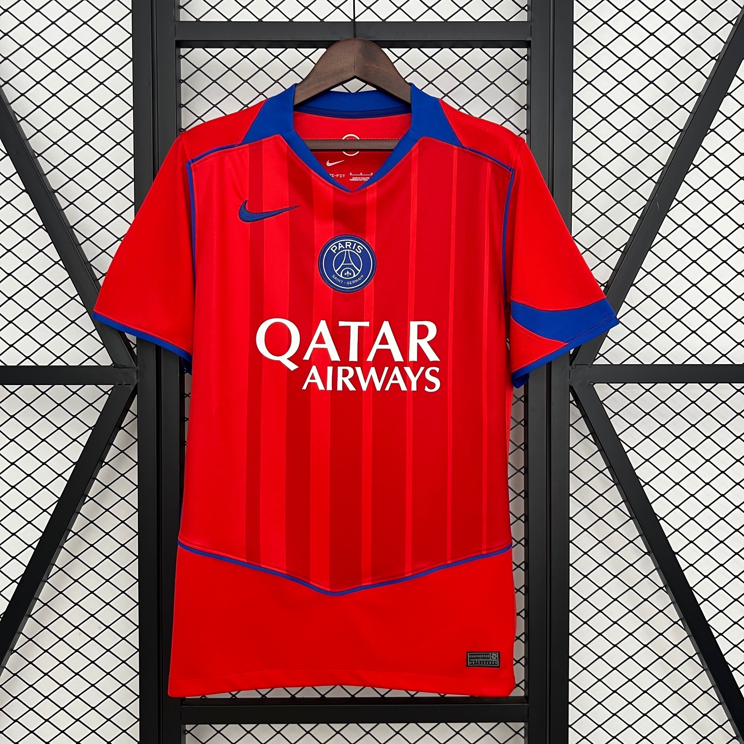 Tercera equipación del PSG 2025/26