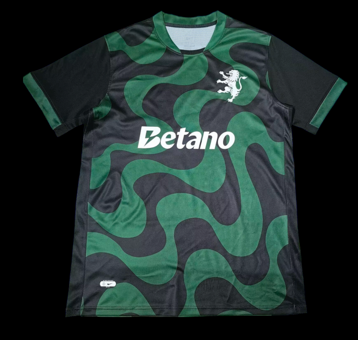Tercera equipación del Sporting CP para la temporada 25/26