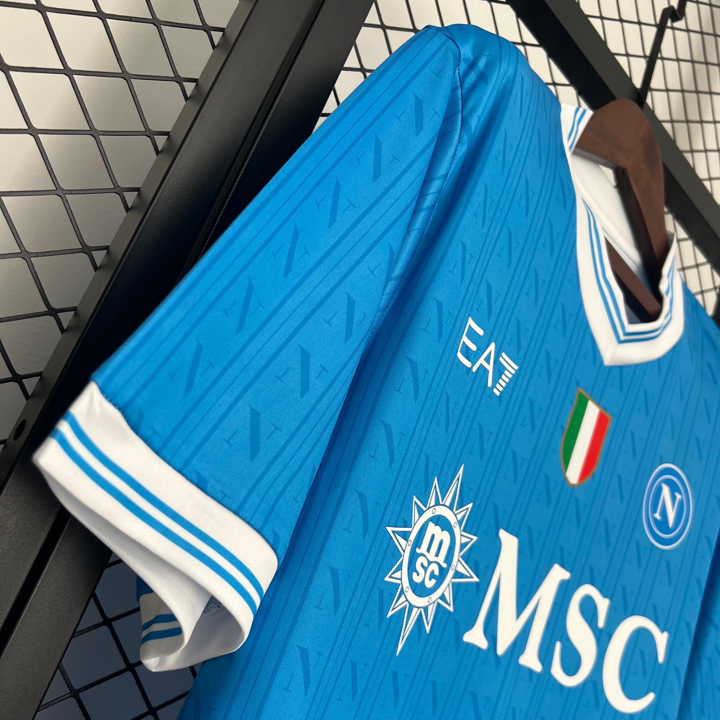 Camiseta local del SSC Napoli 2025/26