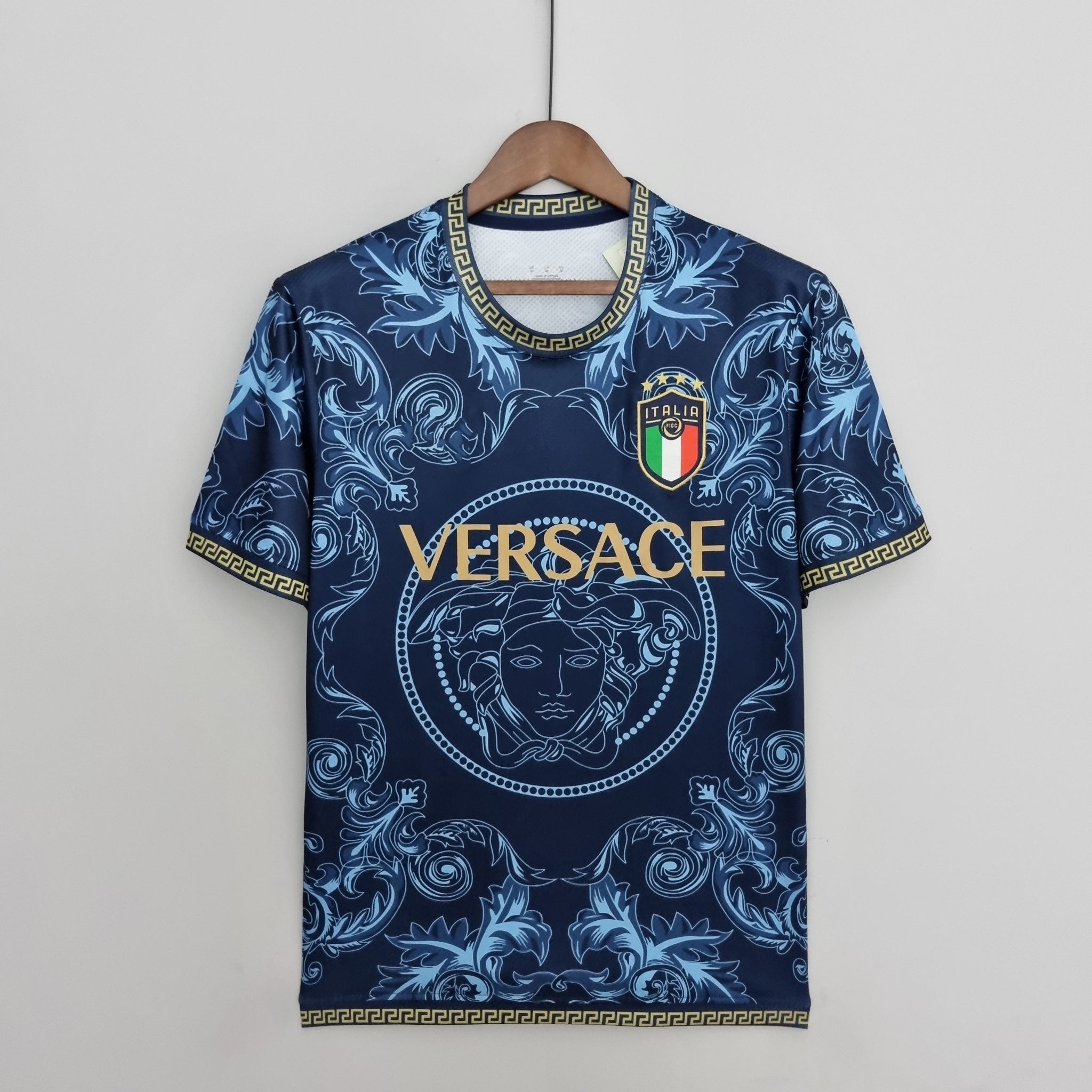 Concepto Italia Azul y Oro 2023 2024
