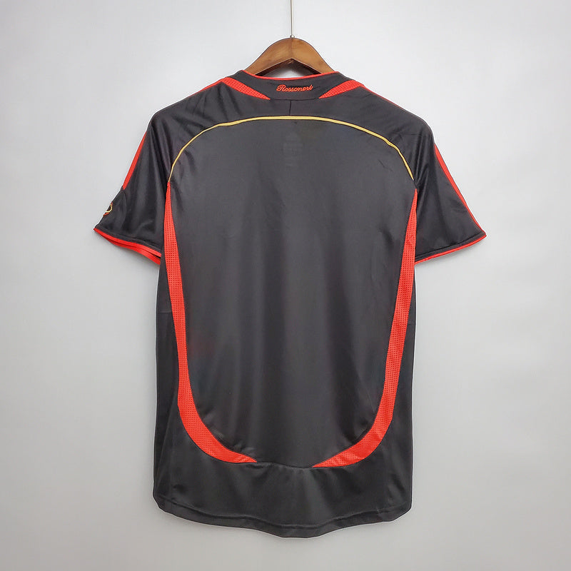 Tercera camiseta del AC Milan Retro 2006