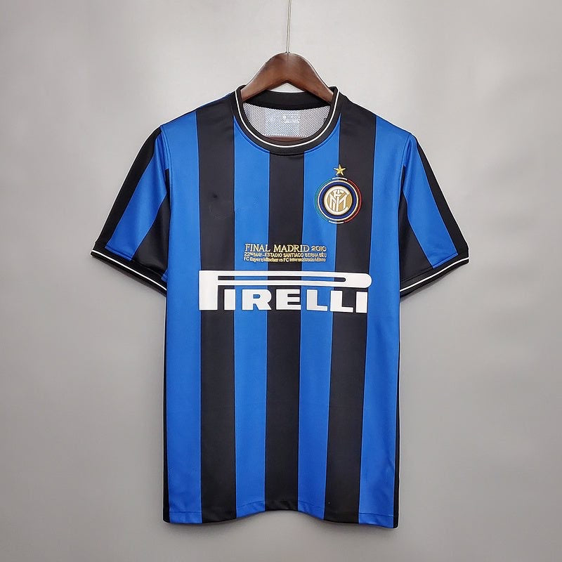 Camiseta retro del Inter de Milán 2010