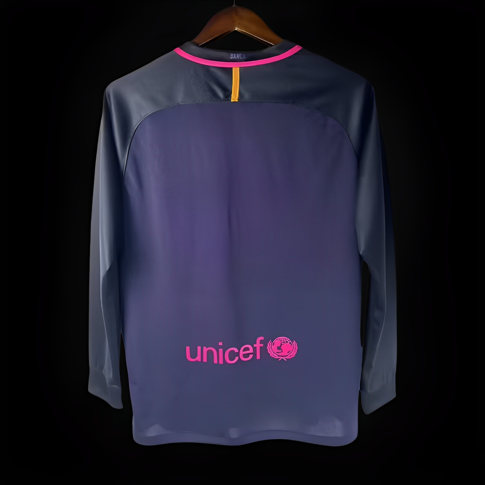 Camiseta retro de visitante del FC Barcelona de manga larga 2016-2017