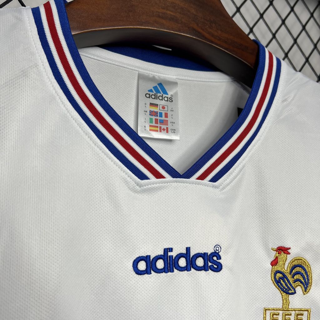 Camiseta de visitante de Francia 1996