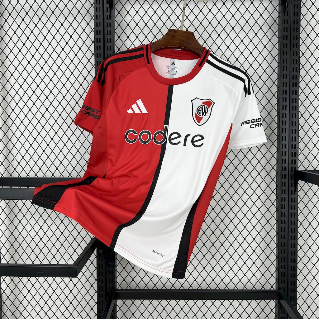 Camiseta local de River Plate 2025/26