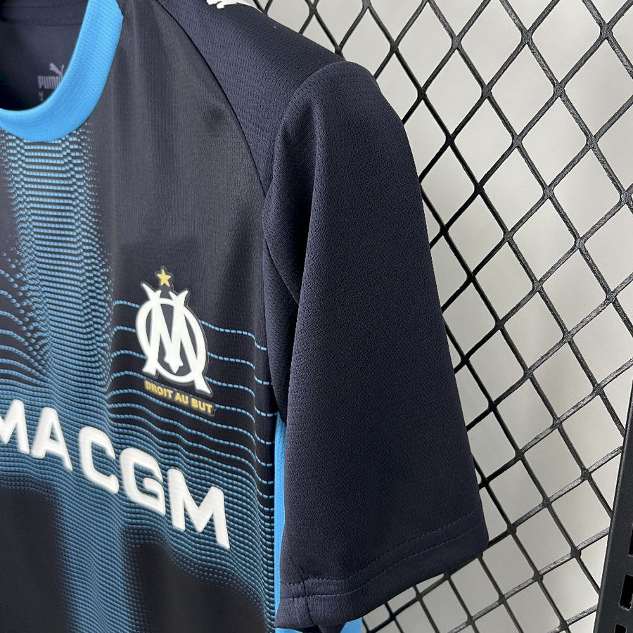 Camiseta visitante del OM 2025/26