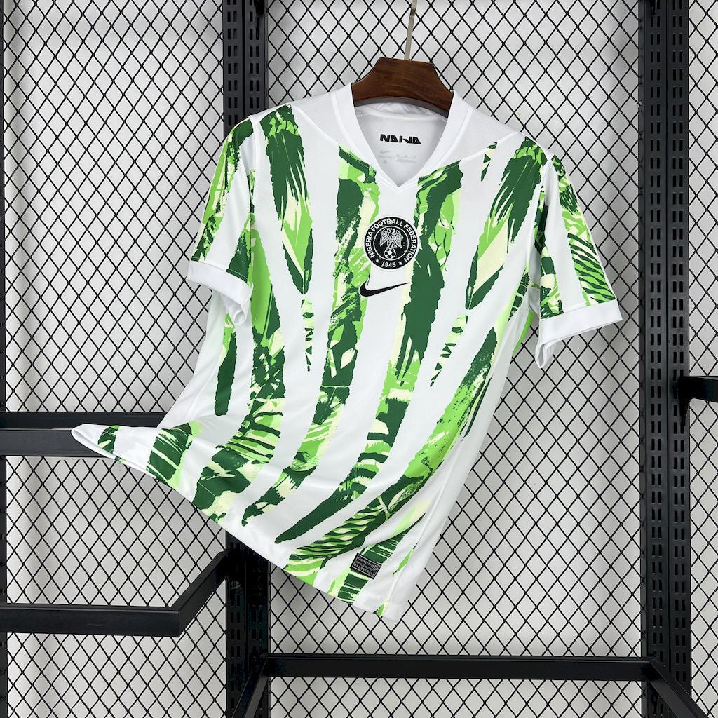 Equipación local de Nigeria para la Copa Africana de Naciones 2025