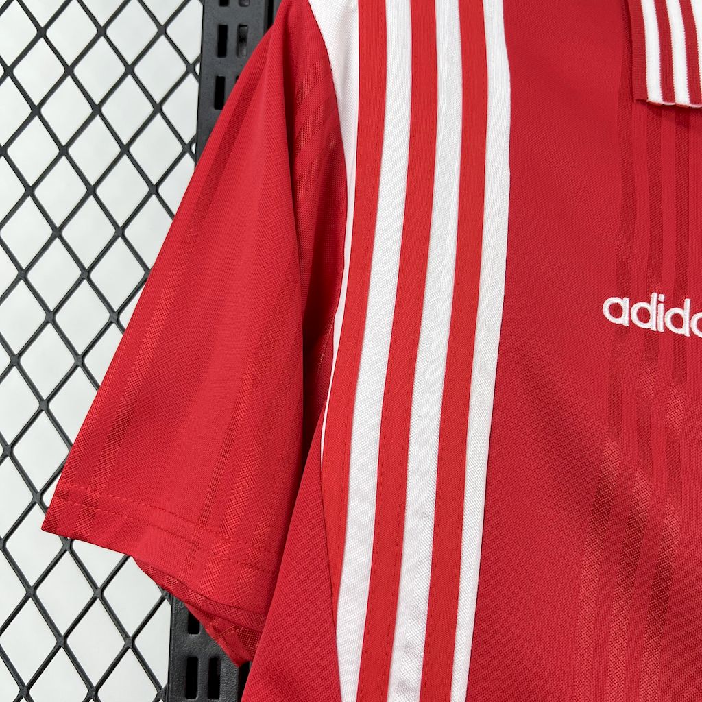 Camiseta retro del Benfica (temporada 1997/98)
