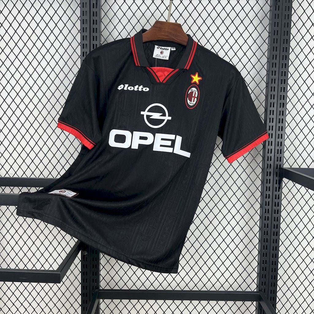 Camiseta retro de la tercera equipación del AC Milan 1997/98