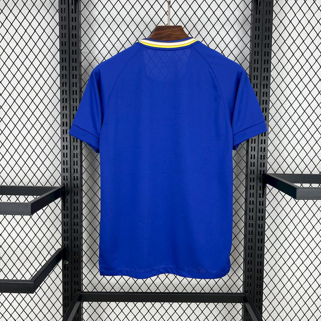 Camiseta de local de Uzbekistán 2025/26