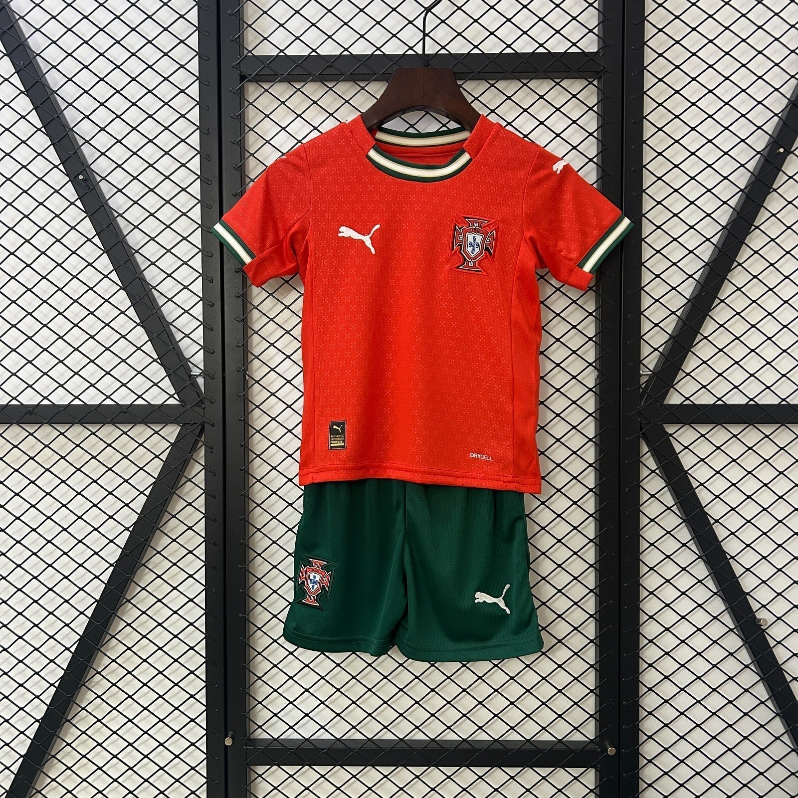 Conjunto infantil 25/26 Portugal