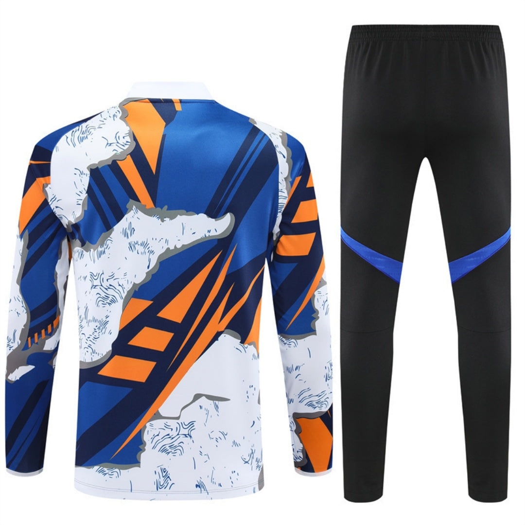 Conjunto de colores del Real Madrid 25/26