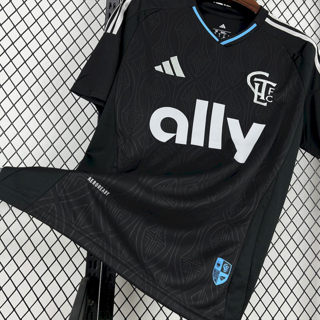 Camiseta de visitante del Charlotte FC 2025/26