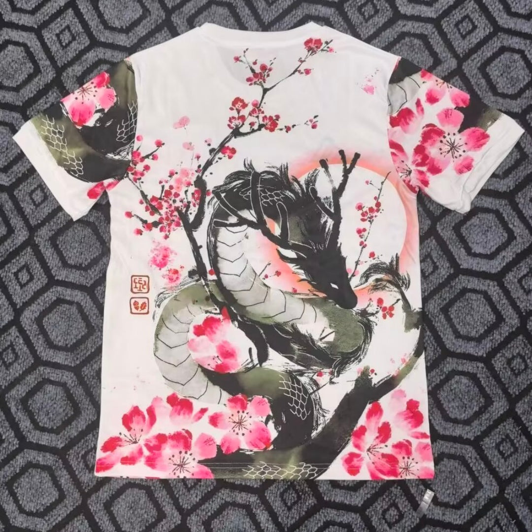 Camiseta especial de anime japonés con dragón rosa, talla 25/26.