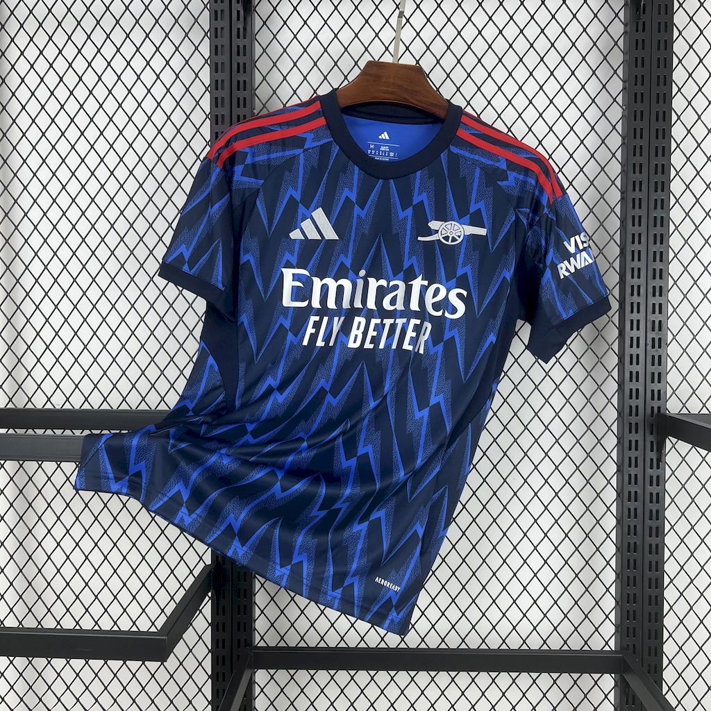 Camiseta de visitante del Arsenal 2025/26
