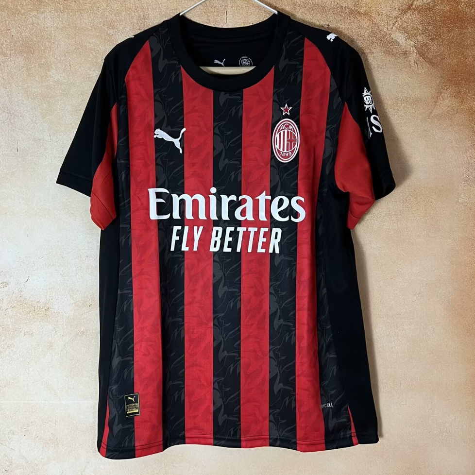 Camiseta local del AC Milan 25/26