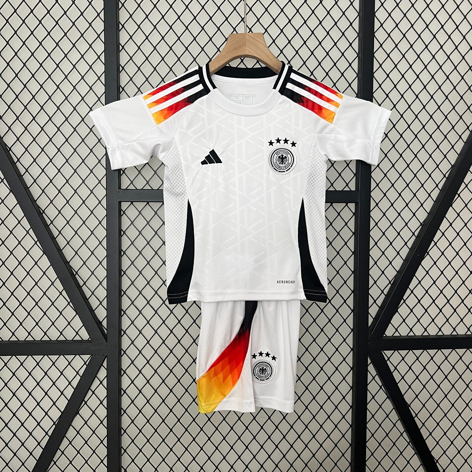 Conjunto infantil 24/25 Alemania