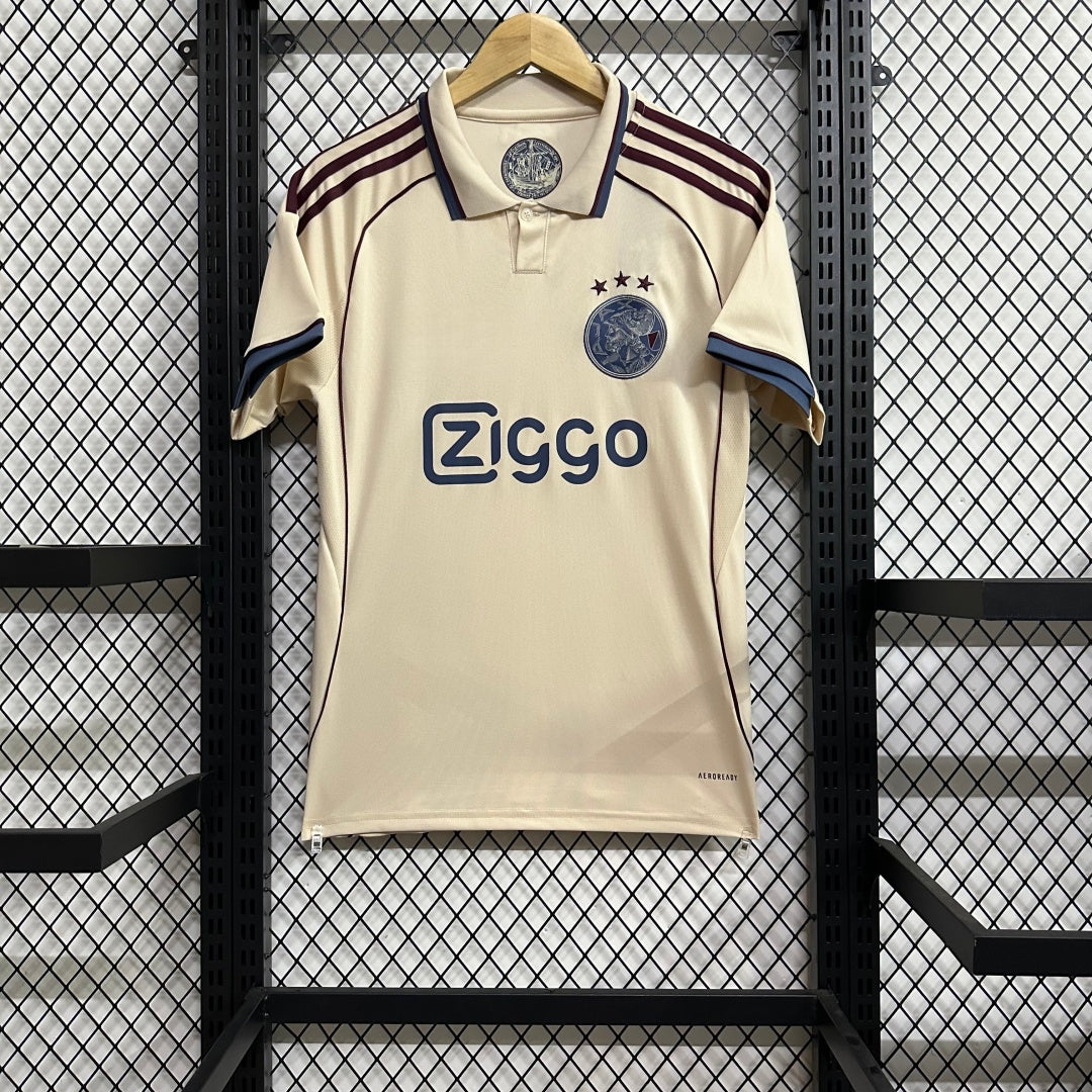 Tercera equipación del Ajax 25/26