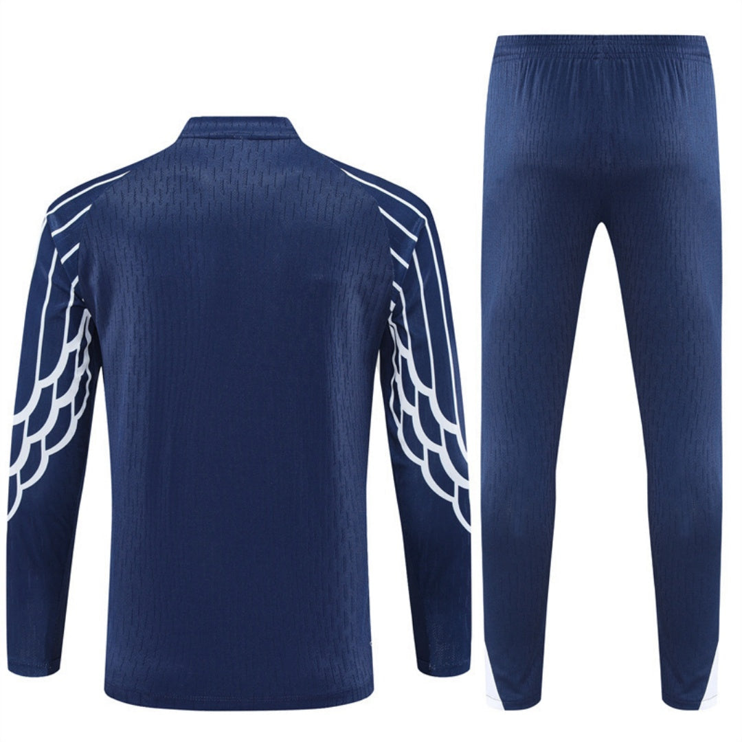 Conjunto especial azul del PSG 25/26