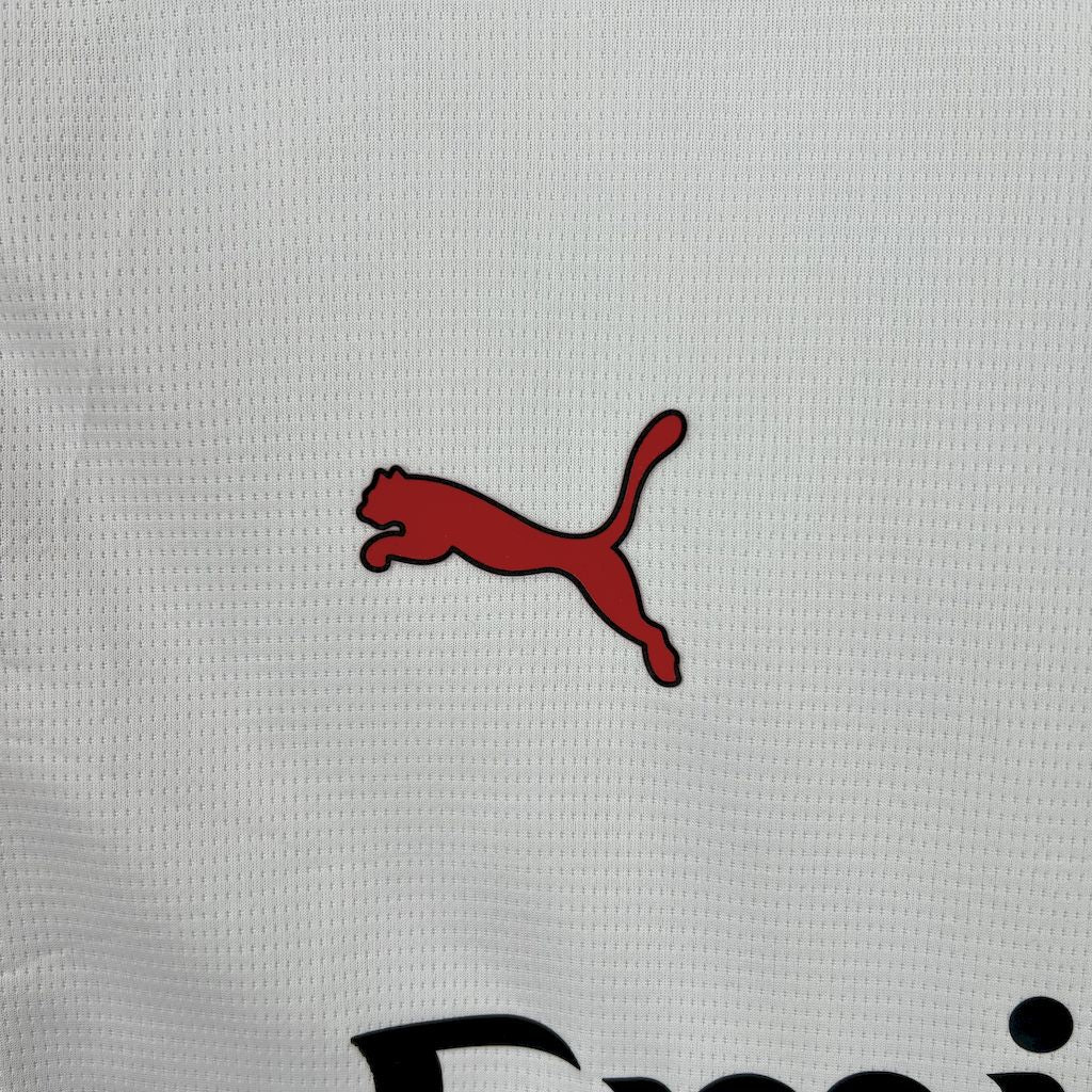 Camiseta de visitante del AC Milan 2025/26