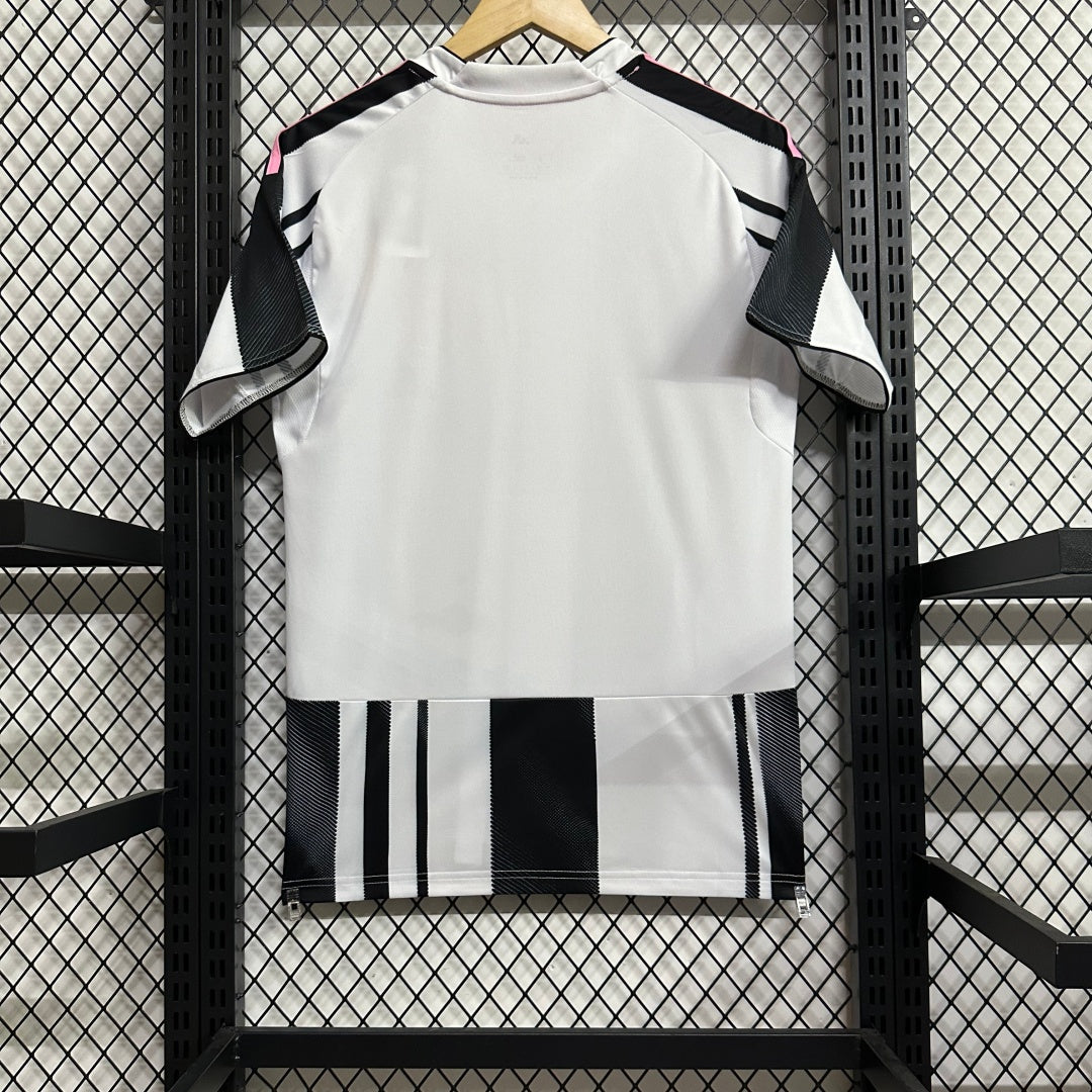 Camiseta de local de la Juventus 25/26