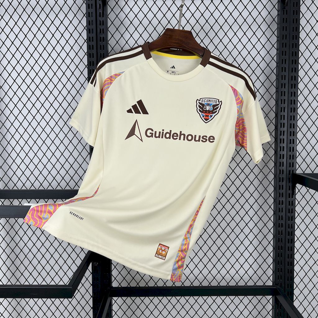 Camiseta de visitante del D.C. United 2025/26