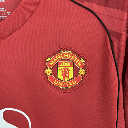 Camiseta local del Manchester United 2025/26