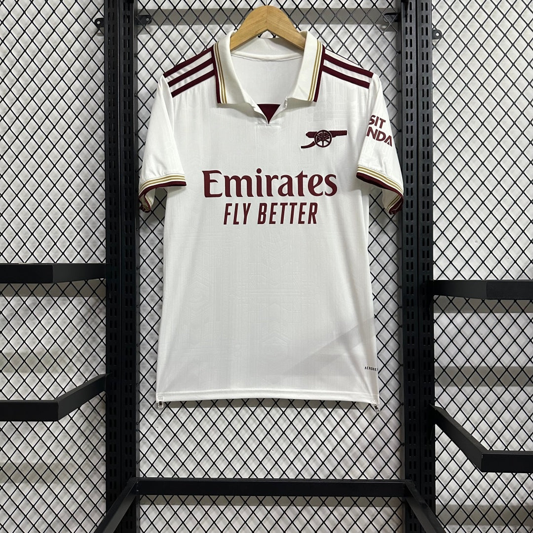 Tercera equipación del Arsenal 25/26