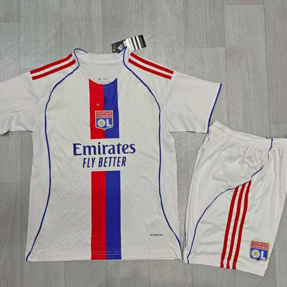 Equipación infantil del Olympique Lyonnais 25/26