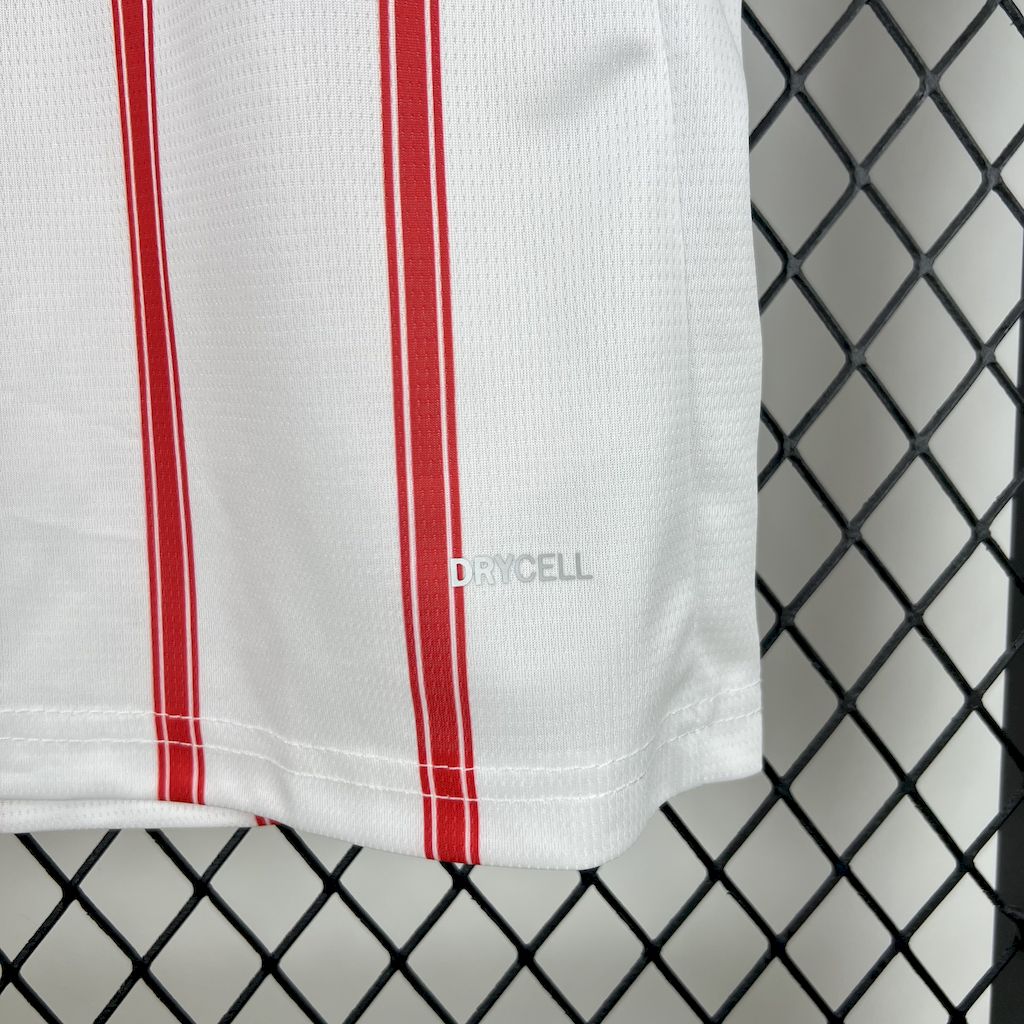 Camiseta local del Girona 2025/26