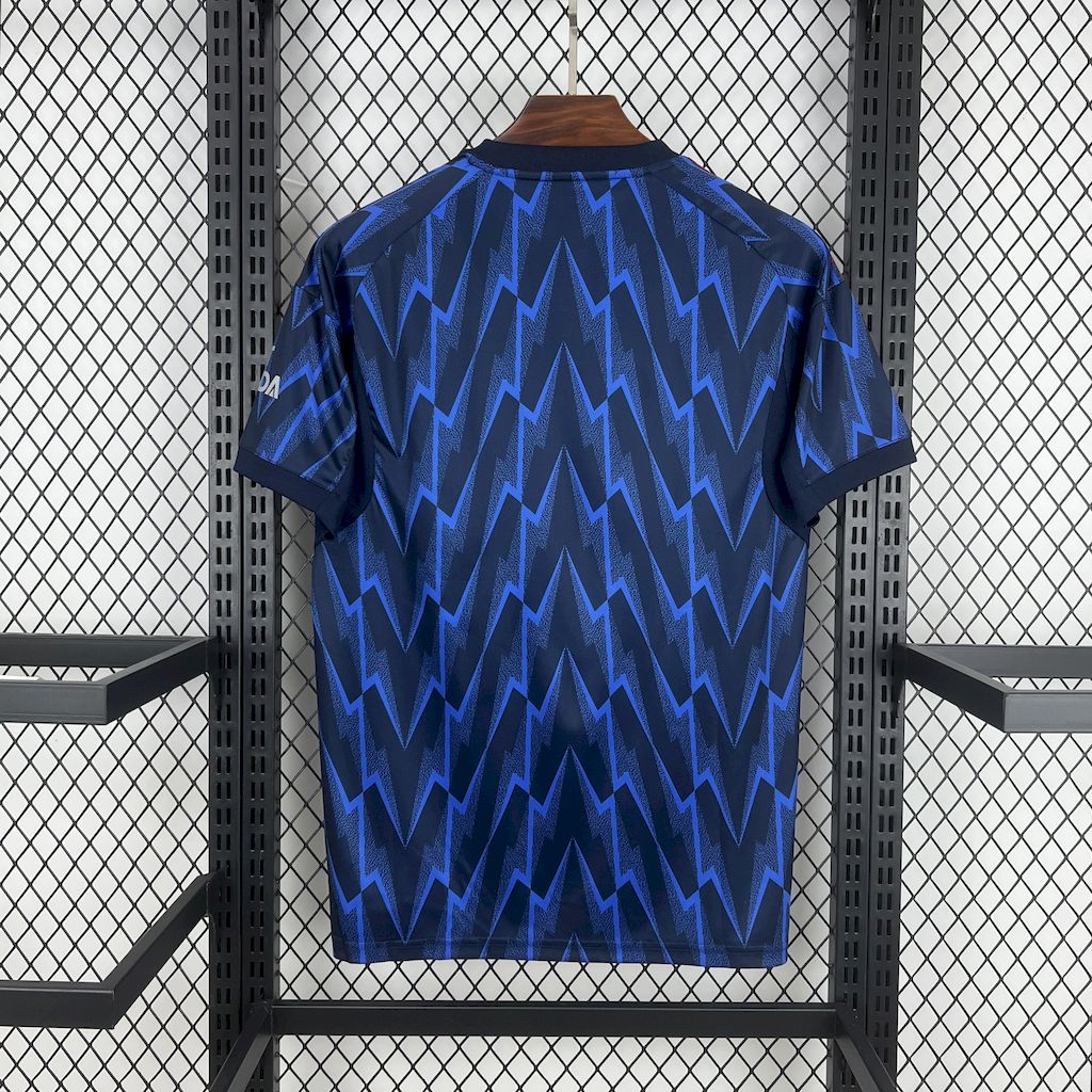 Camiseta de visitante del Arsenal 2025/26