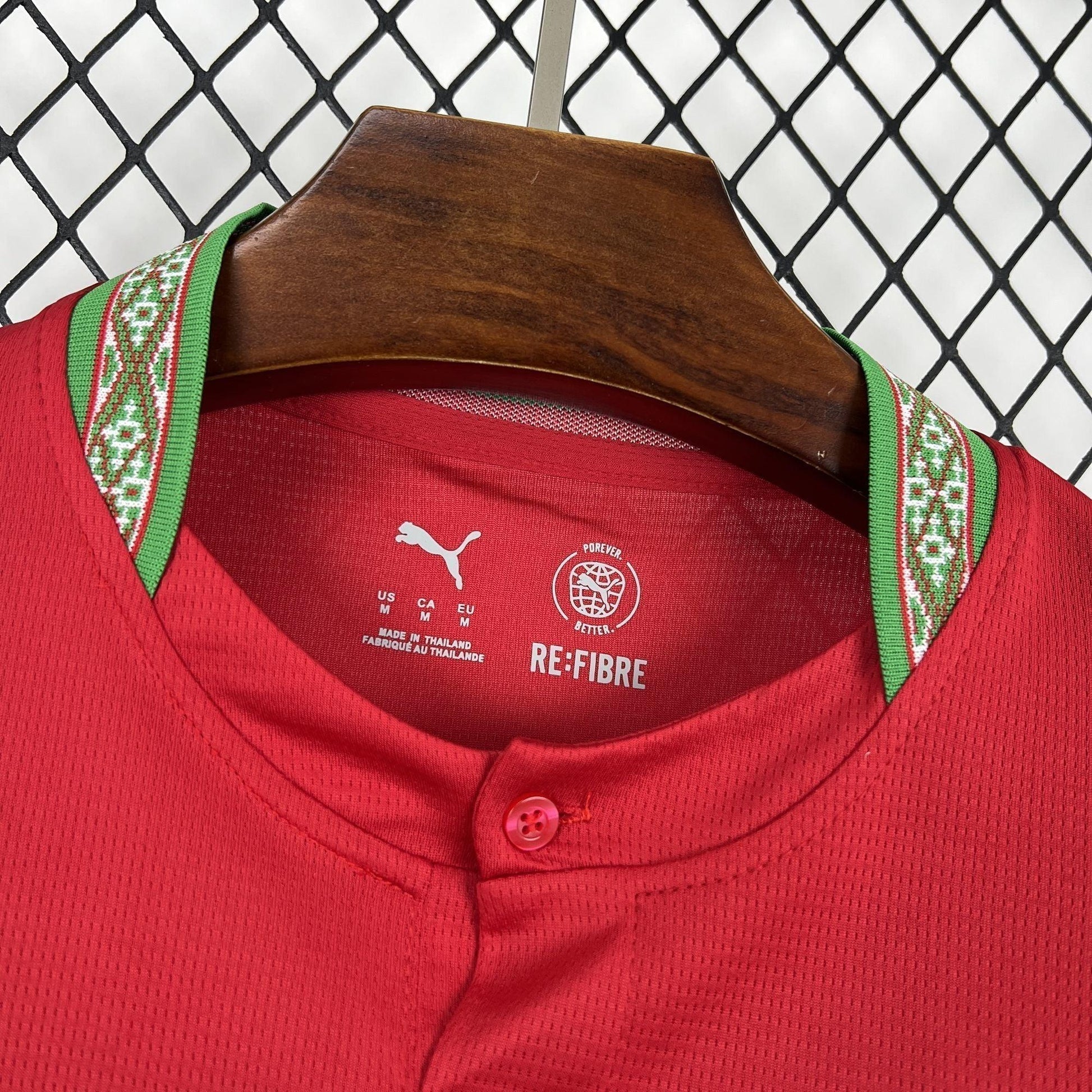 Equipación local de Marruecos para el Mundial 2026