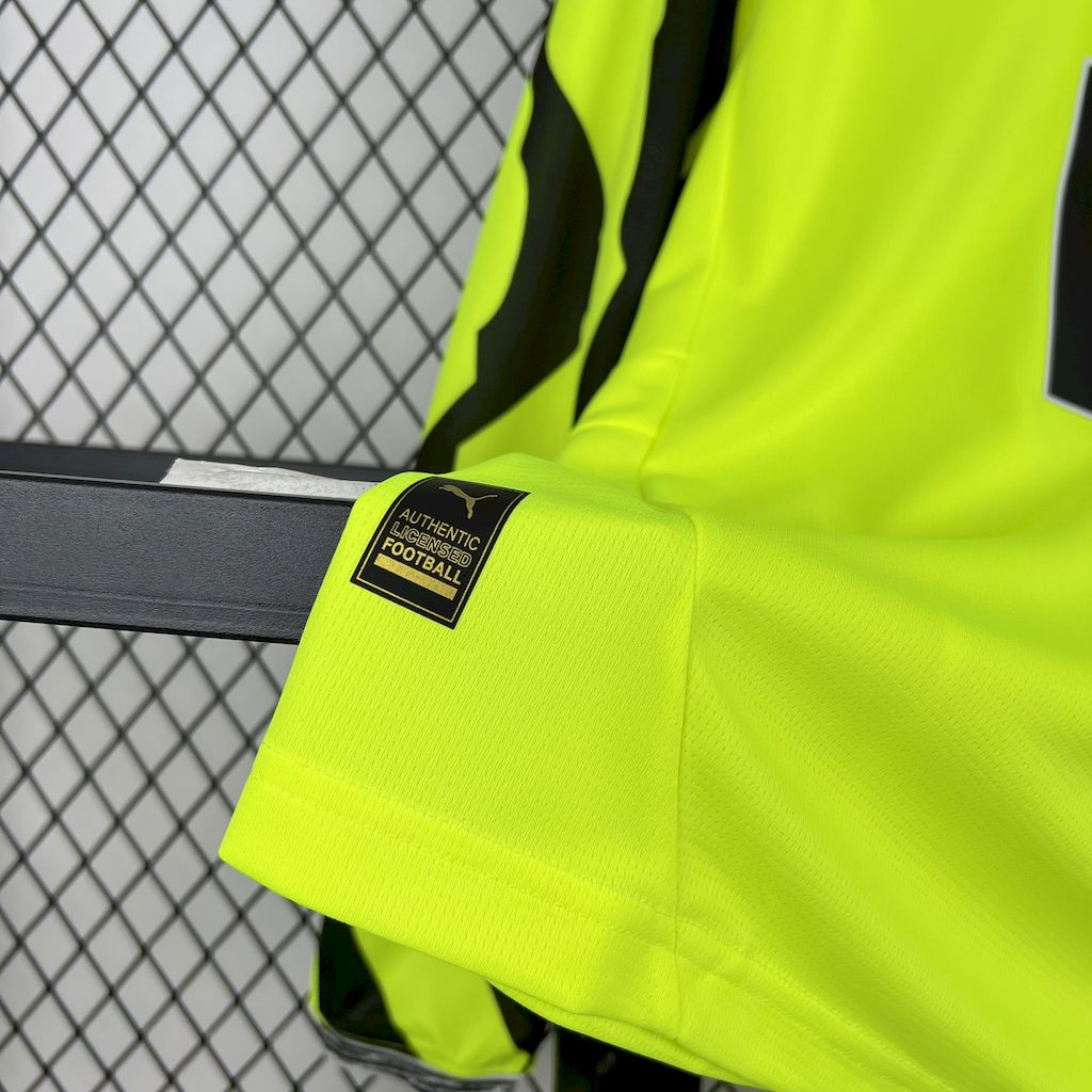Camiseta especial de manga larga del Borussia Dortmund 2025/26