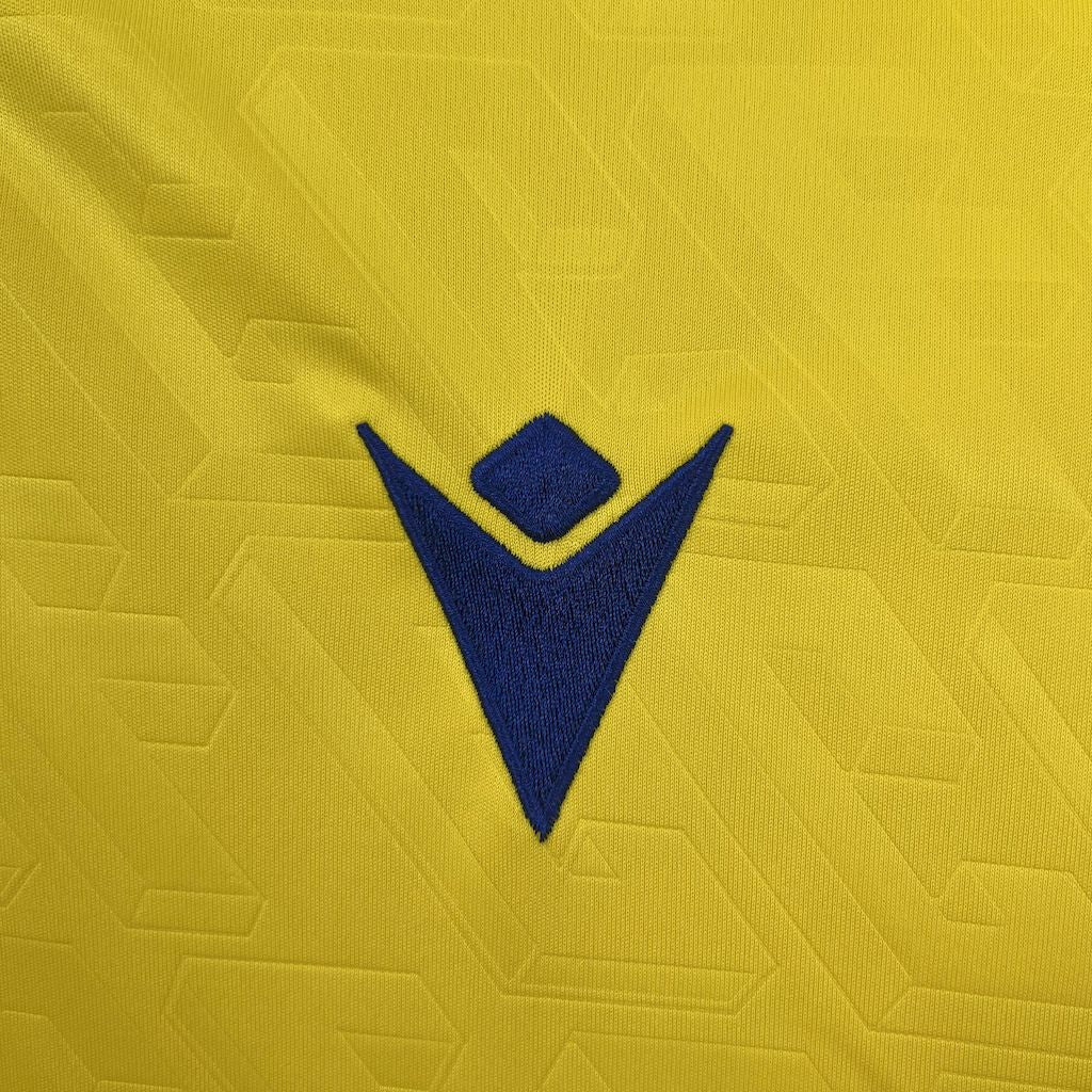 Camiseta local del Cádiz 2025/26