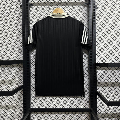 Camiseta negra Oasis, talla 25/26