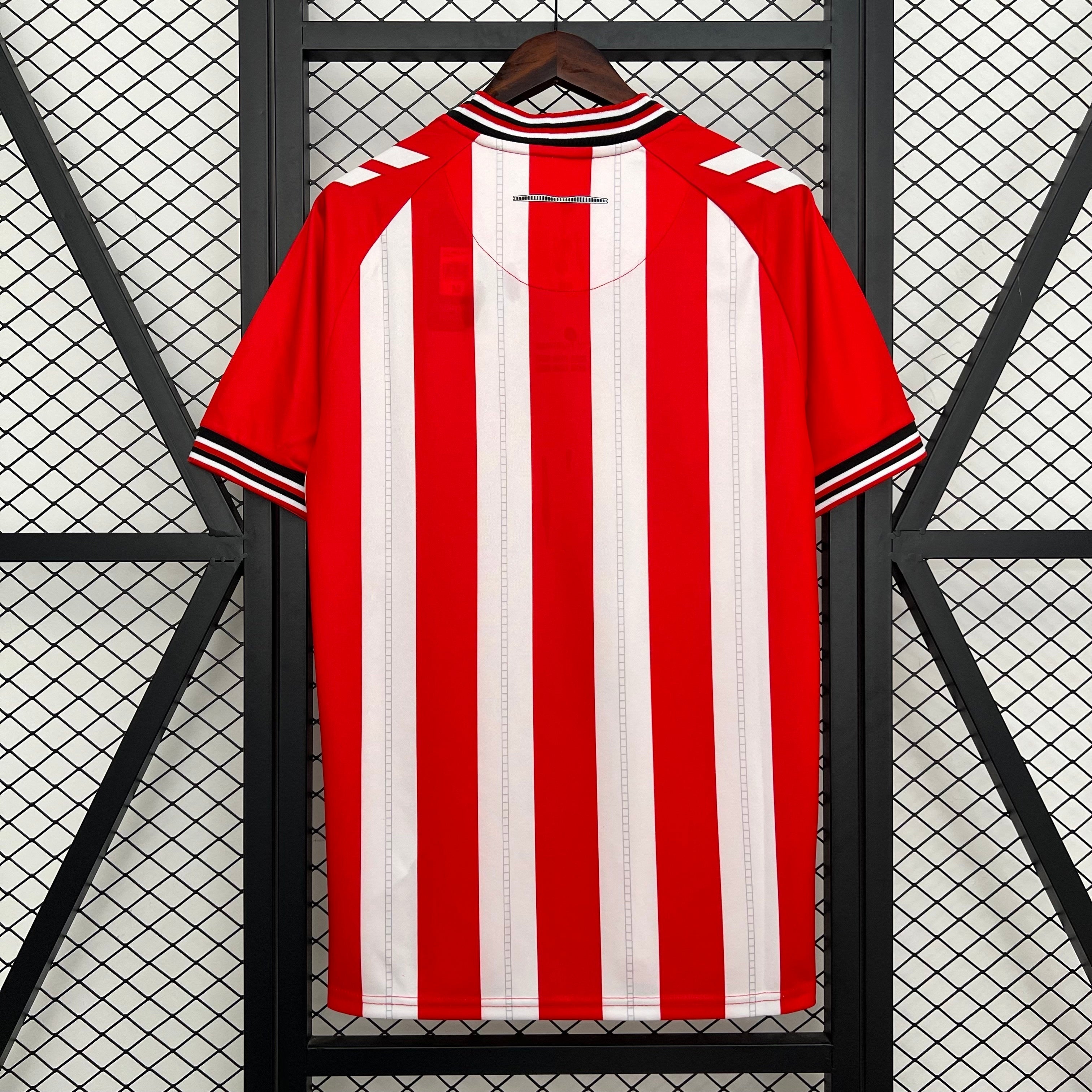 Camiseta local del Sunderland 2025/26