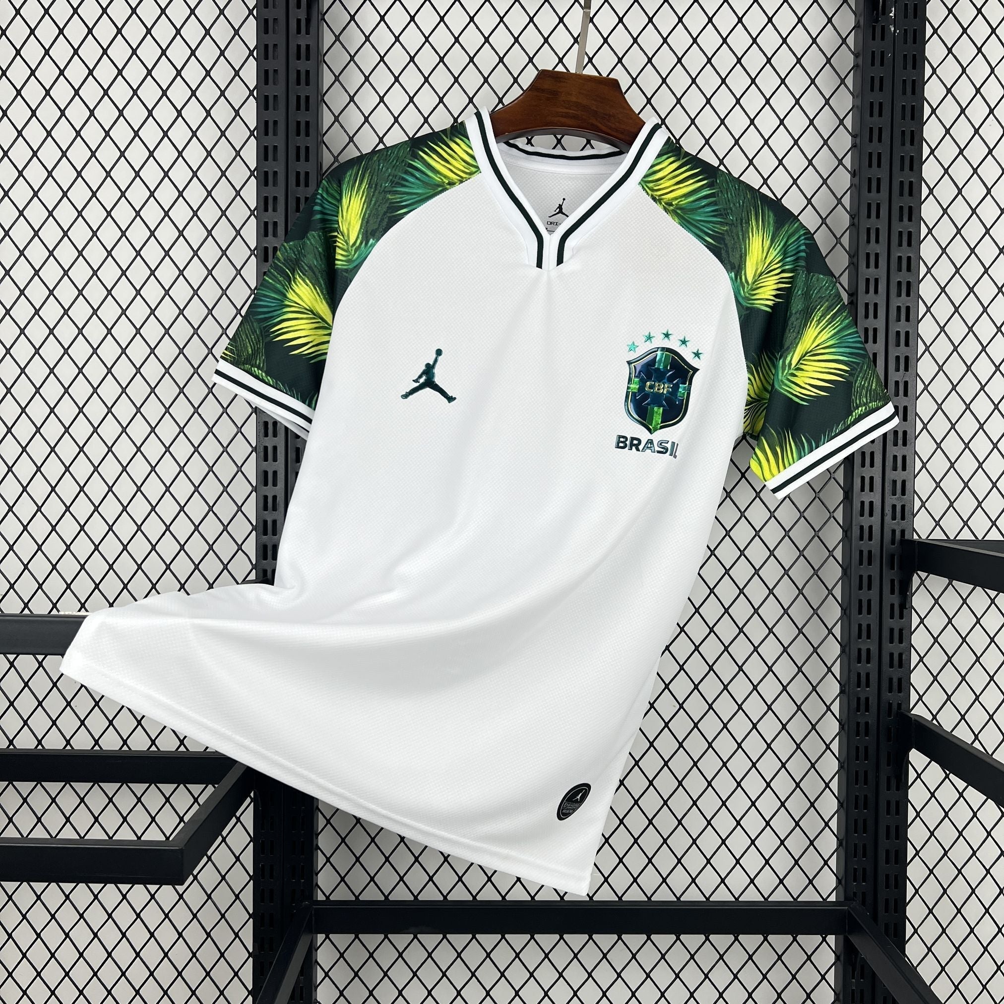 Diseño conceptual de la camiseta de Brasil para la temporada 2026/2027