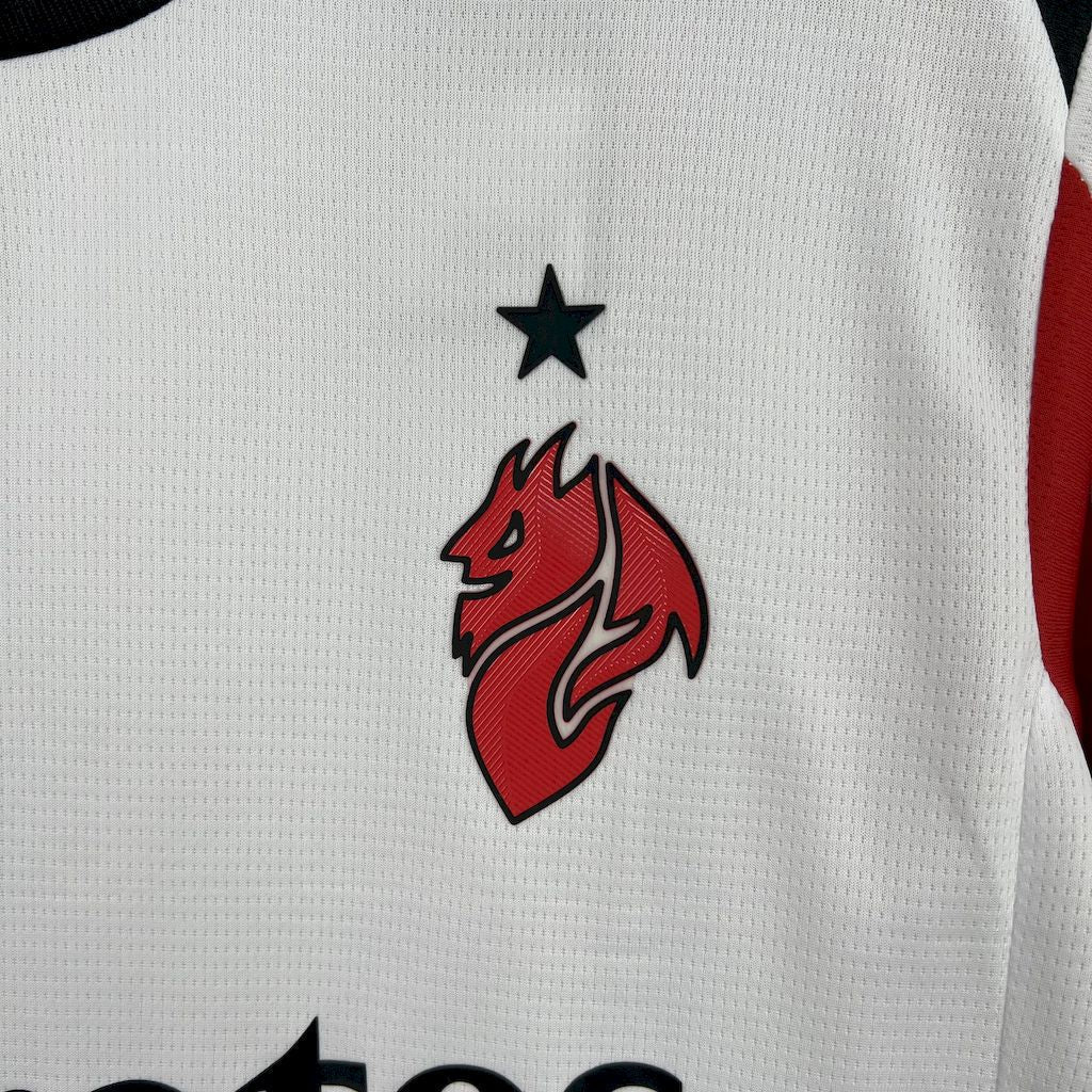 Camiseta de visitante del AC Milan 2025/26