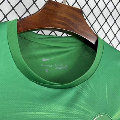 Camiseta local del Wolfsburg 2025/26