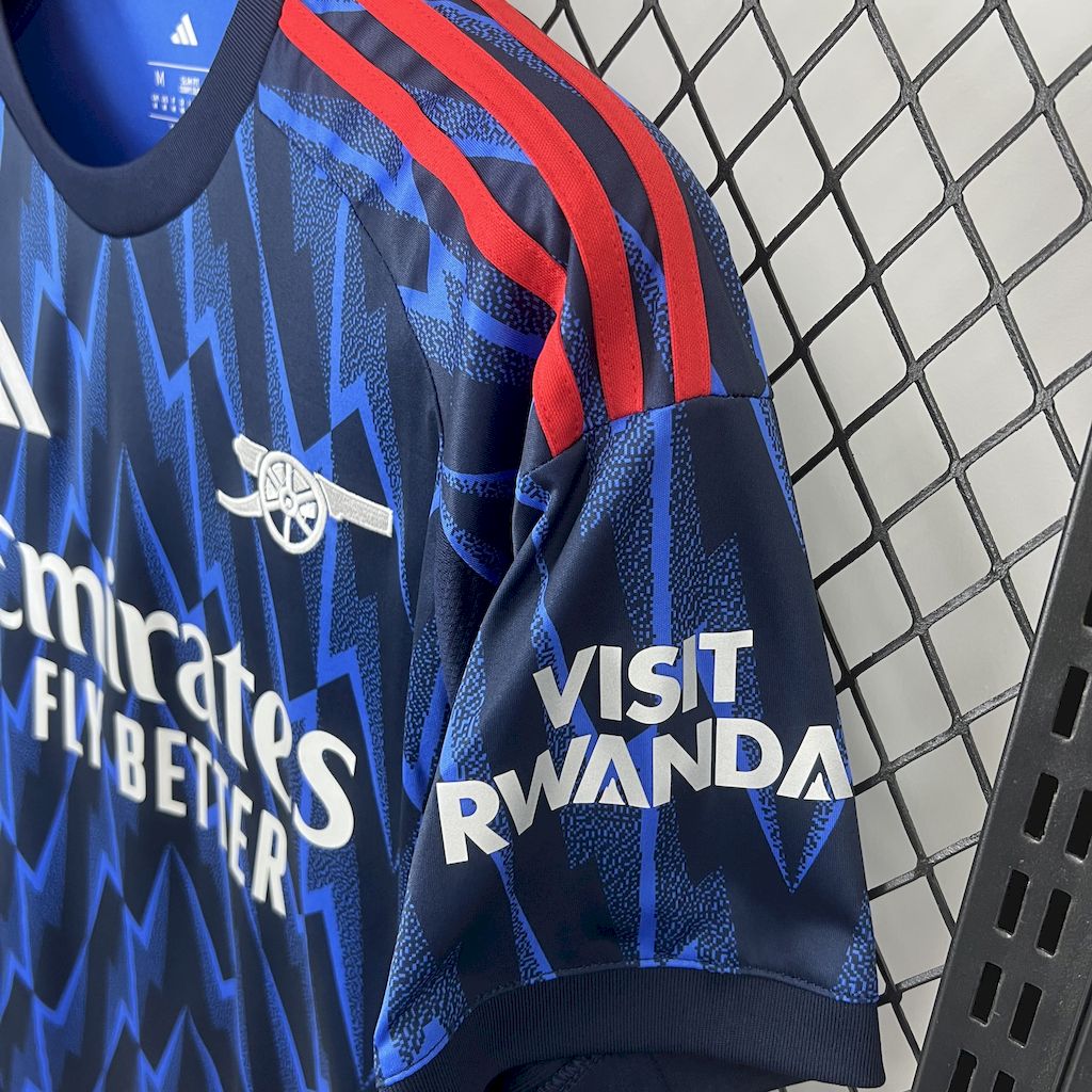 Camiseta de visitante del Arsenal 2025/26