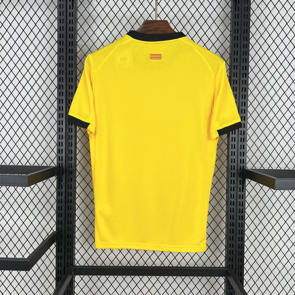 Camiseta visitante del Girona 2025/26