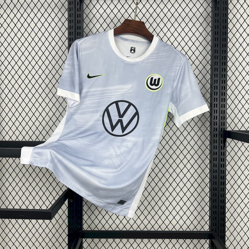 Camiseta de visitante del Wolfsburg 2025/26